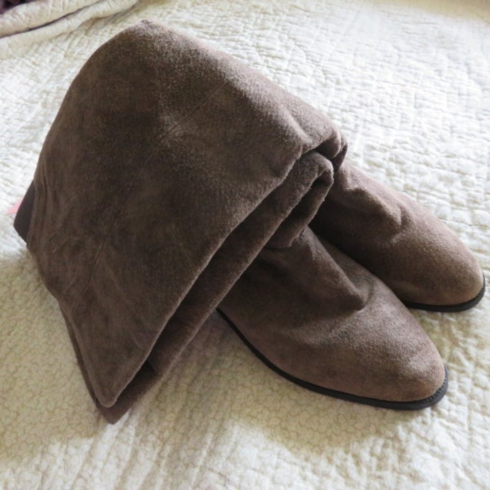 BAGATELLE LEATHER UPPER  BOOTS / SIZE 9/LIKE NEW